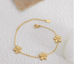 18K Gold Floral Elegance Necklace and Bracelet Set -  QH Clothing