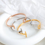 18K gold fashionable simple OT design bracelet -  QH Clothing