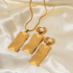 Elegant 18K Gold Threaded Rectangle Pendant Necklace and Earrings Set -  QH Clothing