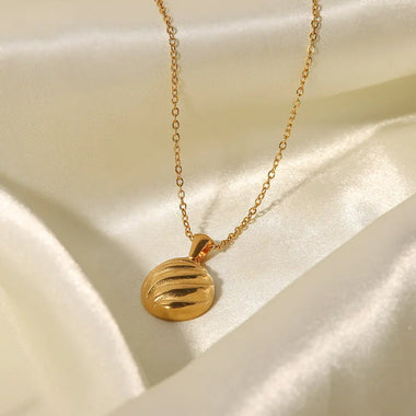 French style plated 18K gold spiral necklace -  QH Clothing